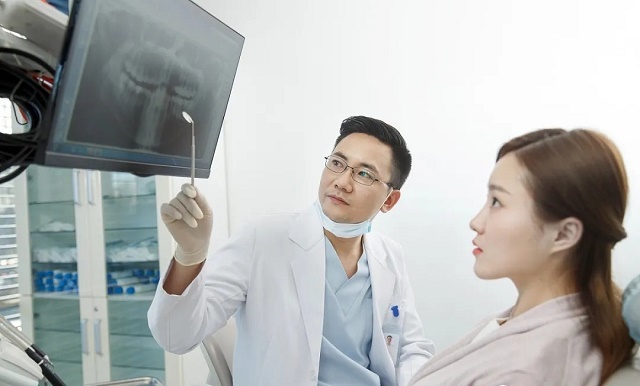 梅州市口腔医学中专学校有哪些-口腔医学专业前景