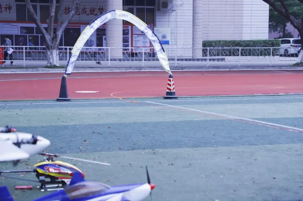 广州白云工商技师学院无人机专业招生-广东技校排名网
