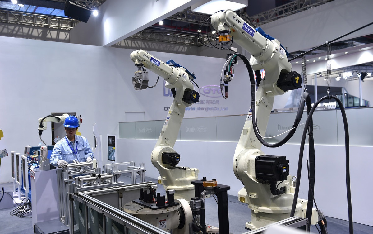 珠海学工业机器人去哪个技校最好-广东技校排名网