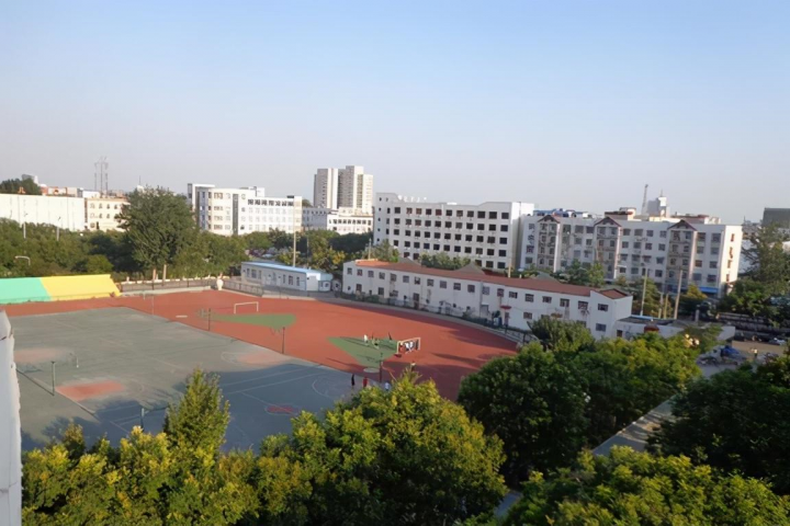 濮阳市最好的高中2022年最新排名（这五所学校人称“五小金刚”）-广东技校排名网
