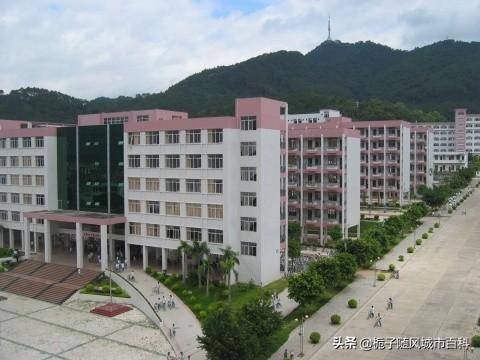 肇庆市的十大高中学校排行榜-1